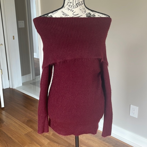 Dresses & Skirts - Sweater dress